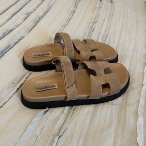 Steve Madden Mayven Sandal | Size 8